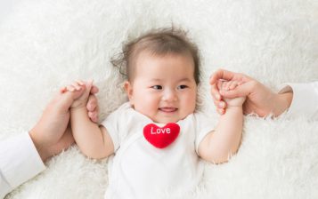 赤ちゃんが触れても大丈夫。ママさんにおすすめの無添加化粧品