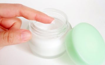 エイジングケアに発酵スキンケアがおすすめの理由